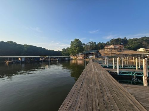 29580 Waters Edge Rd, Lincoln, MO, 65338-2848 | Card Image
