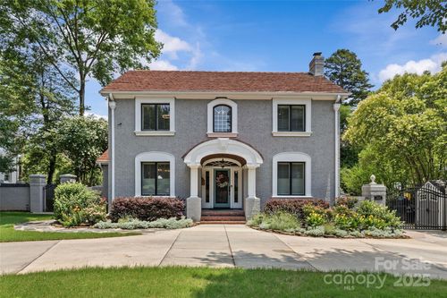 1619 Providence Rd, Charlotte, NC, 28207-2629 | Card Image
