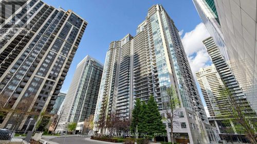 2212-4978 Yonge Street, Toronto (Lansing-Westgate), ON, M2N7G8 | Card Image
