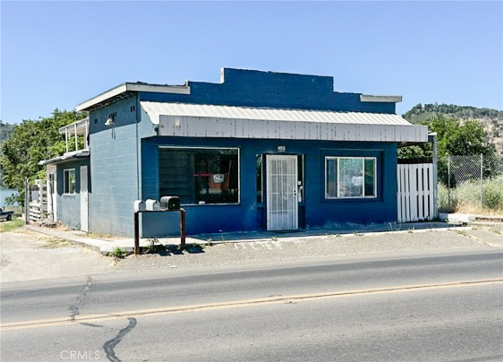 14531 Lakeshore Dr, Clearlake, CA 95422