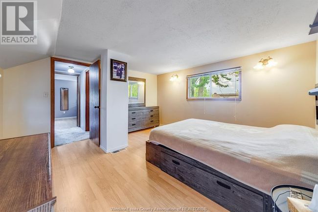 1418 Pillette Rd, House other with 3 bedrooms, 2 bathrooms and null parking in Windsor ON | Image 28