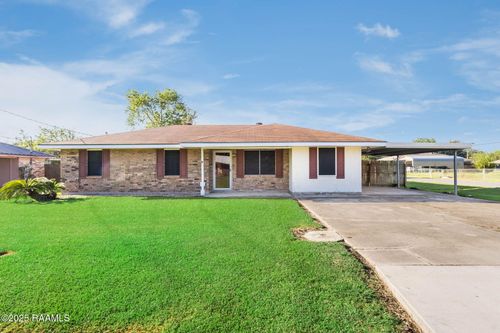 204 Blue Bonnet Dr, Crowley, LA, 70526-6033 | Card Image