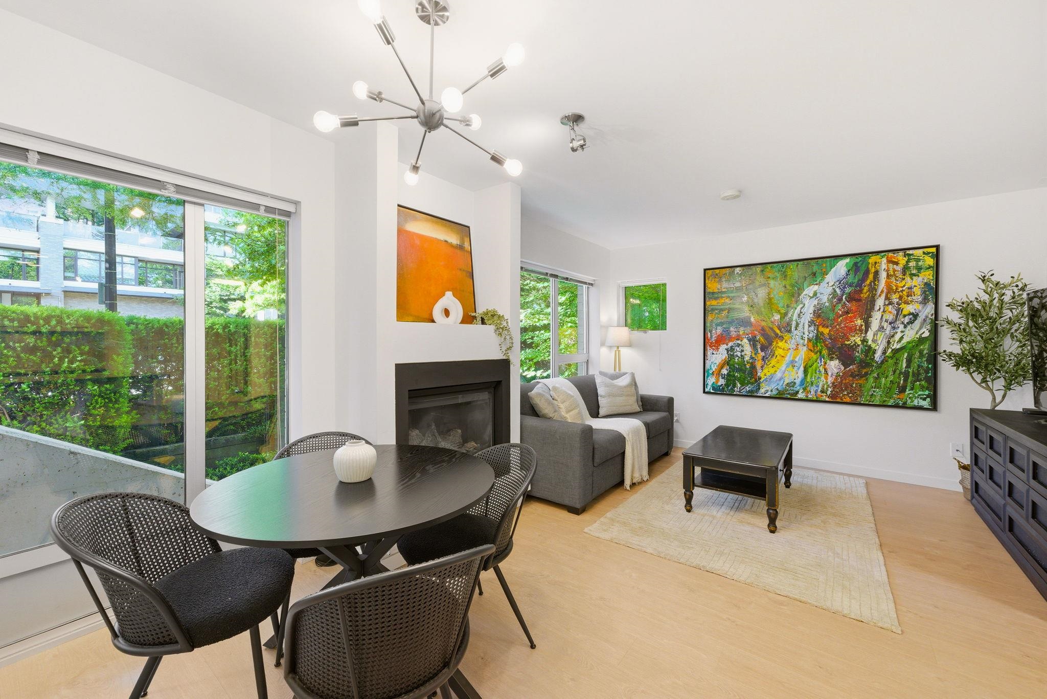 Residential in North Vancouver 4