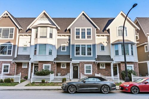 5548 Driftwood St, Chilliwack, BC, V2R6A3 | Card Image