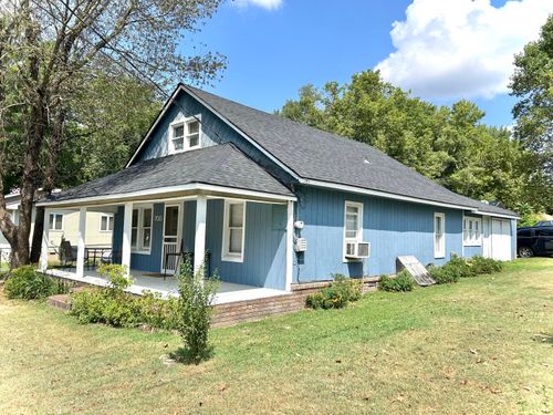 700 Johnson Ave, Ava, MO, 65608-5506 | Card Image