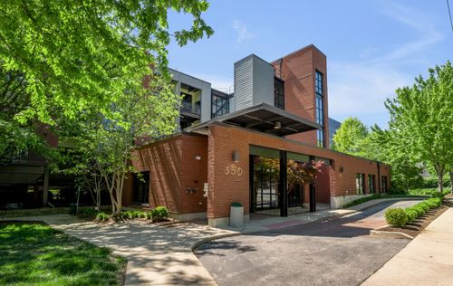305-350 E Short St, Lexington, KY, 40507-1906 | Card Image