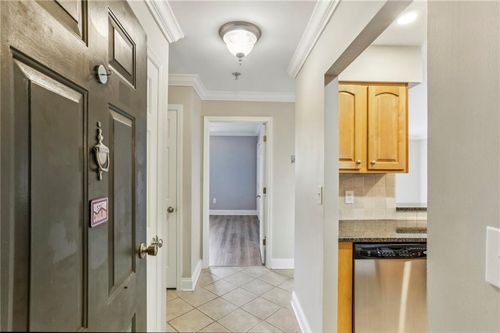 unit-a811-300 Johnson Ferry Rd Ne, Atlanta, GA, 30328-4189 | Card Image