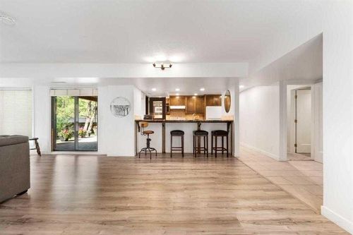 100-808 4 Avenue Nw, Calgary, AB, T2N0M8 | Card Image