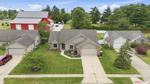 624 Woodland Springs Pl, Fort Wayne, IN, 46825-6476 | Card Image