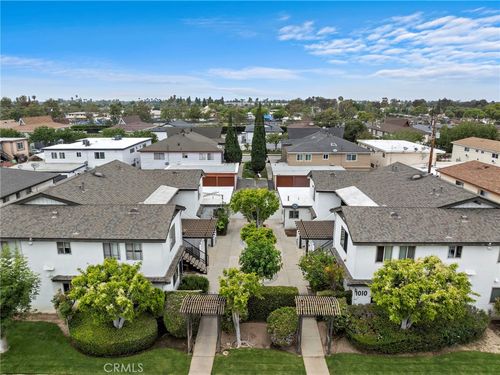 1010 Valencia St, Costa Mesa, CA, 92626-5735 | Card Image