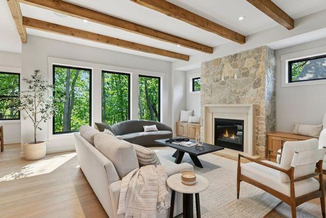 9399 Eagle Ridge Way, House other with 5 bedrooms, 5 bathrooms and null parking in Chanhassen MN | Image 9