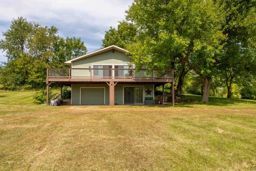 2 Sunbow Path, Galena, IL, 61036-9669 | Card Image