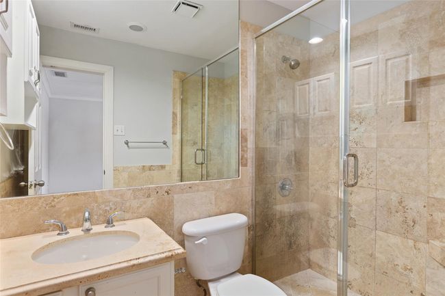 APT-211 - 7770 Meadow Rd, Condo with 2 bedrooms, 2 bathrooms and null parking in Dallas TX | Image 10