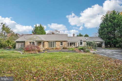 1607 Silverside Rd, WILMINGTON, DE, 19810-4410 | Card Image