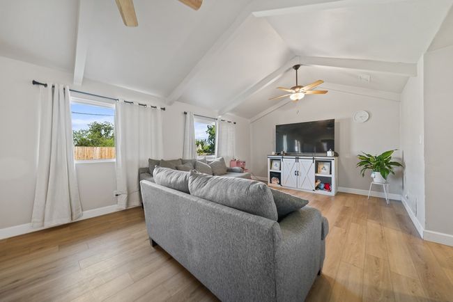 204 Heaton Rd, House other with 3 bedrooms, 3 bathrooms and 3 parking in Big Spring TX | Image 6