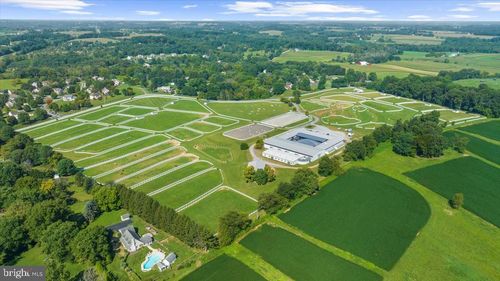 400 N Guernsey Rd, WEST GROVE, PA, 19390-9206 | Card Image