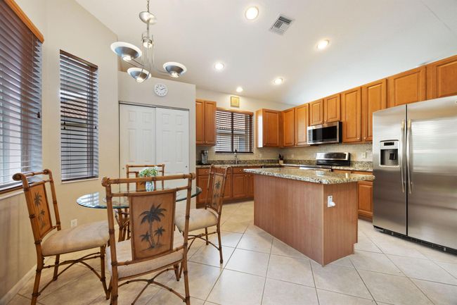 8926 Agliana Cir, House other with 3 bedrooms, 2 bathrooms and null parking in Boynton Beach FL | Image 16