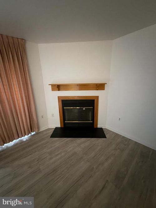 unit-101-6700 Rapid Water Way, GLEN BURNIE, MD, 21060-2391 | Card Image