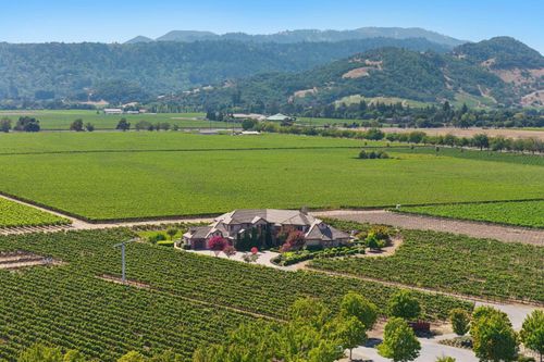 55 Hunter Ranch Rd, Napa, CA, 94558-1816 | Card Image