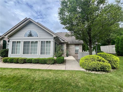 unit-104-9264 Sharrott Rd, Youngstown, OH, 44514-4503 | Card Image