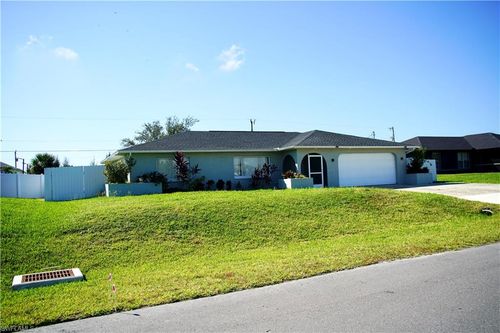 224 Ne 9th Ter, Cape Coral, FL, 33909-1315 | Card Image