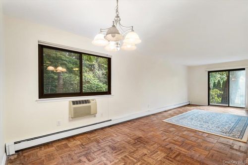 apt-e10-356 Central Park Ave, Scarsdale, NY, 10583-1352 | Card Image