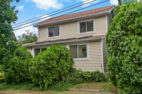 17 Requa St, Briarcliff Manor, NY, 10510-2410 | Card Image