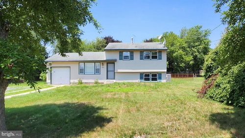 3176 Hance Bridge Rd, Vineland, NJ, 08361-7557 | Card Image