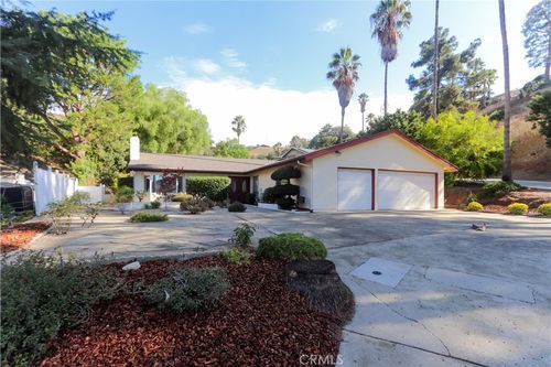 21833 Onawa Pl, Diamond Bar, CA, 91765-2816 | Card Image