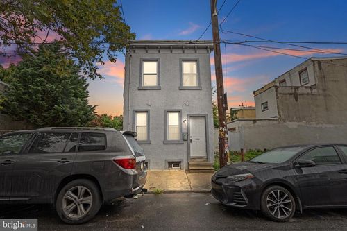 2954 N Reese St, PHILADELPHIA, PA, 19133-2807 | Card Image