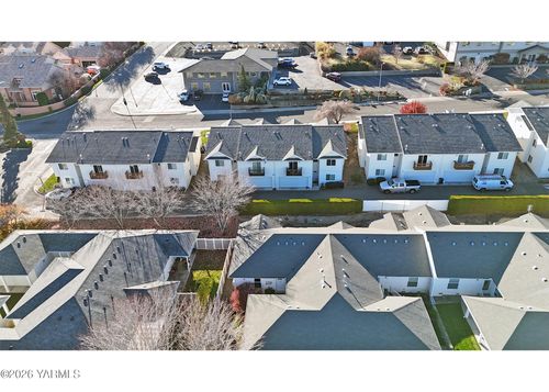 3700/3708 Fairbanks Ave, Yakima, WA, 98902 | Card Image