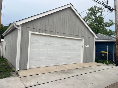 2204 N 5th Ave, River Grove, IL, 60171 | Card Image