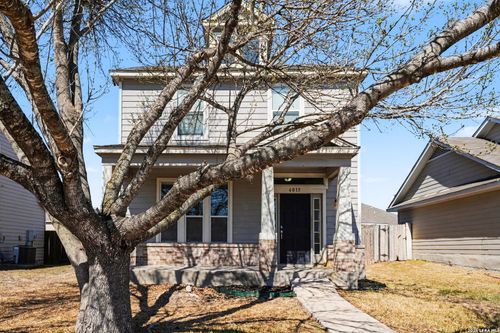 6013 Midcrown Dr, San Antonio, TX, 78218-4160 | Card Image