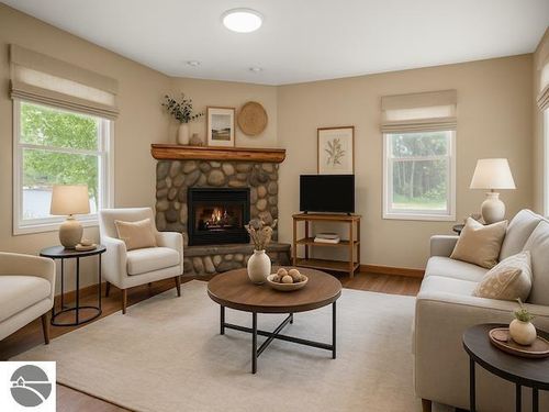 533 S Lake Shore Dr, Lake Leelanau, MI, 49653-9698 | Card Image