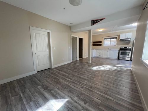 {{alt}} | Card Image