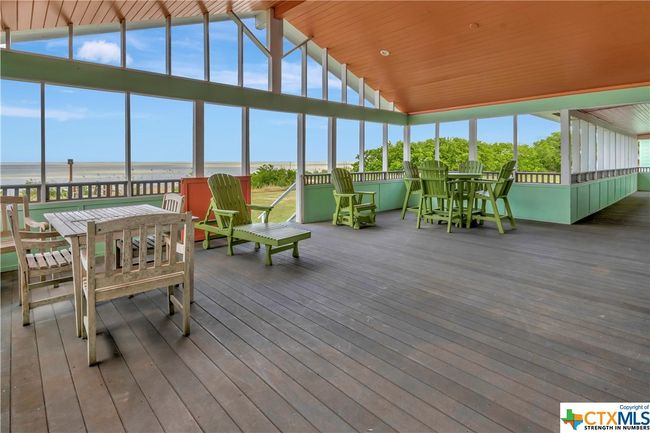 403 Bay St, House other with 4 bedrooms, 3 bathrooms and null parking in Austwell TX | Image 35