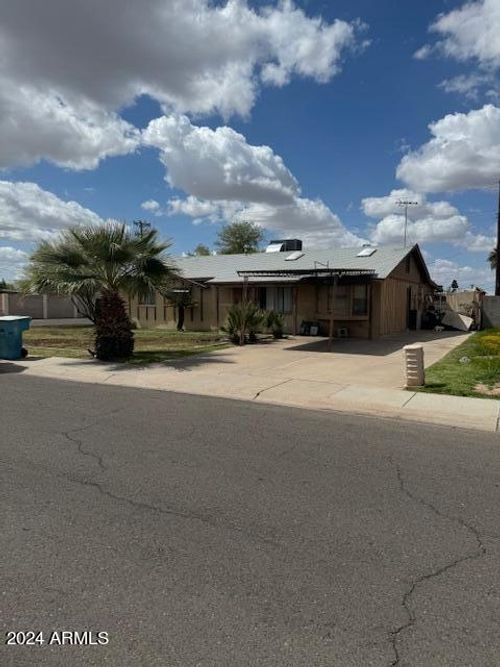 3802 N 79th Avenue, Phoenix, AZ, 85033 | Card Image