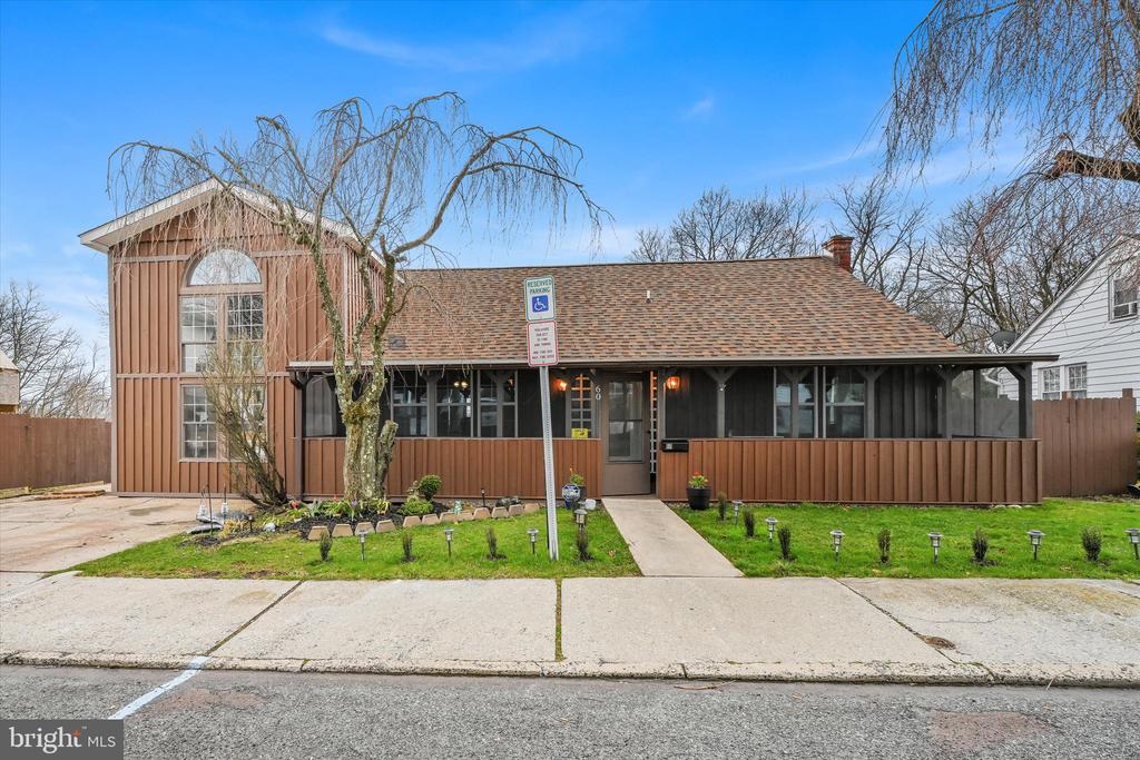 Schuylkill Ave, Shenandoah, PA 17976