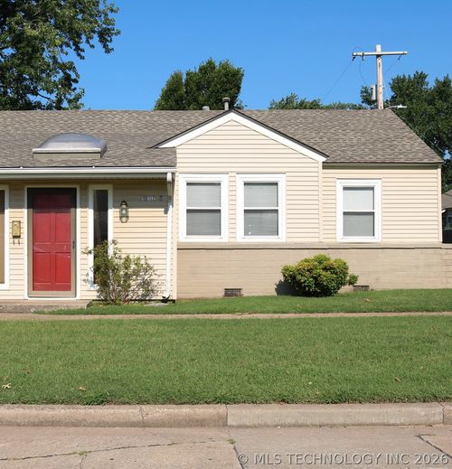 d-3806 S Rockford Ave, Tulsa, OK, 74105-3383 | Card Image
