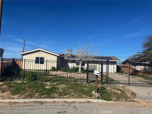 7607 Columbine Ave, California City, CA, 93505-1854 | Card Image