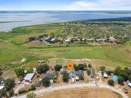 25027 Lake Shore Dr, Mathis, TX, 78368 | Card Image