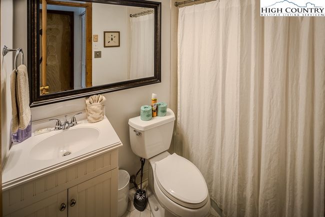 UNIT-10 - 1499 Sugar Mountain Dr, Condo with 3 bedrooms, 3 bathrooms and null parking in Sugar Mountain NC | Image 12
