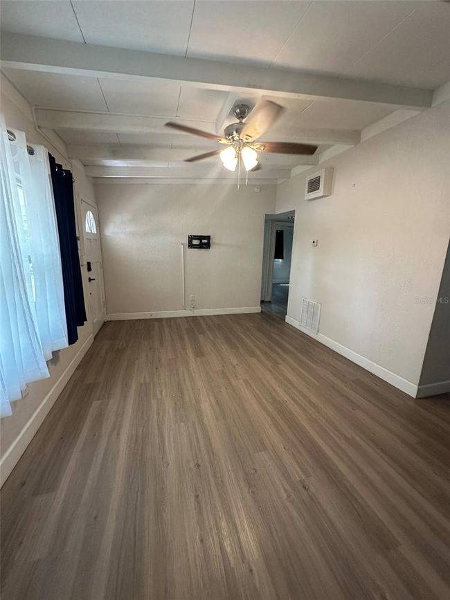 725 W Shady Ln, House other with 3 bedrooms, 2 bathrooms and null parking in LAKELAND FL | Image 4