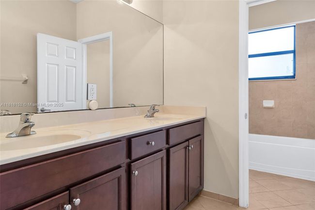 23641 Sw 118 Th Pl, House other with 5 bedrooms, 3 bathrooms and null parking in Homestead FL | Image 29