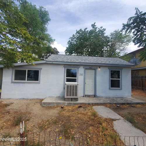 742 D St, Hawthorne, NV, 89415-7770 | Card Image
