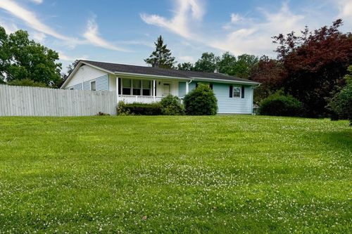 303 Chandler Ln, Montgomery, NY, 12549-2536 | Card Image