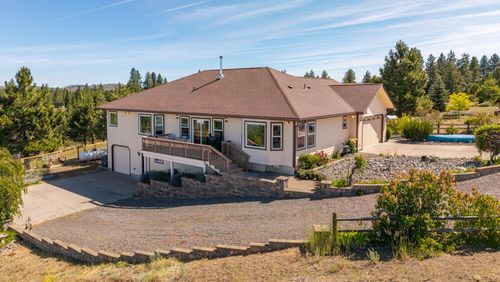 2961 Mark Ct, Chiloquin, OR, 97624-7729 | Card Image