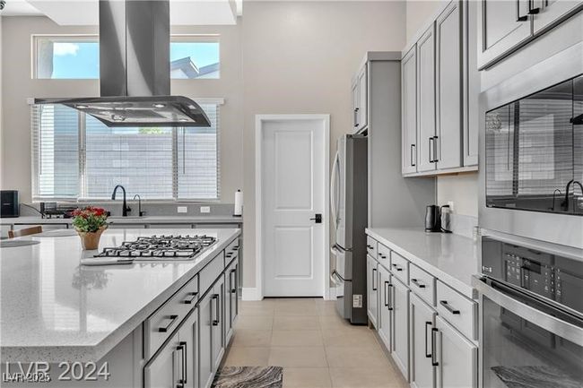 10301 Fairview Ridge Ct, House other with 4 bedrooms, 3 bathrooms and null parking in Las Vegas NV | Image 19