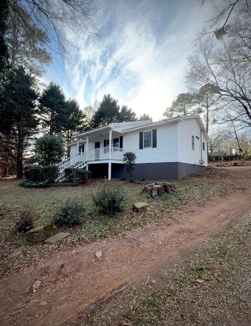 108 Gordon St, GREENSBORO, GA, 30642-1627 | Card Image