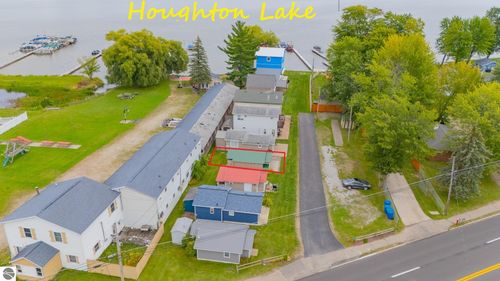 cabin-4-6482 W Houghton Lake Drive, Houghton Lake, MI, 48629 | Card Image